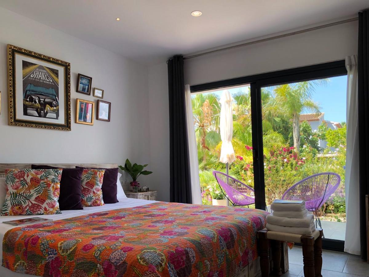 One Thousand Waves Bed & Breakfast Moraira Dış mekan fotoğraf